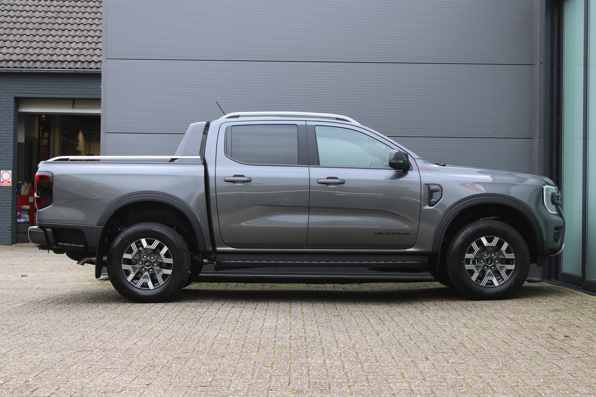 Ford Ranger 2.3 Double Cab PHEV Wildtrak | Voorraad Nieuw! | B&O | Trekhaak | Elektr. Rolhoes | BLIS | Adaptieve cruise Ford Ranger 2.3 Double Cab PHEV Wildtrak | Voorraad Nieuw! | B&O | Trekhaak | Elektr. Rolhoes | BLIS | Adaptieve cruise