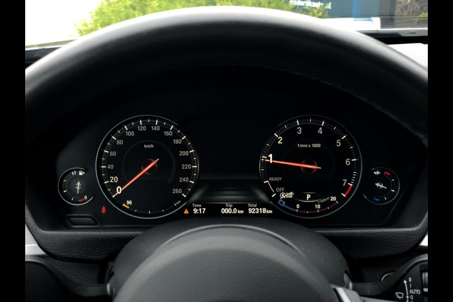 BMW 3 Serie Touring 318i M Sport | Leder, Navi, Carplay, Stoelverw., Cruise, Climate, El. Achterklep | Dealeronderhouden | NAP |