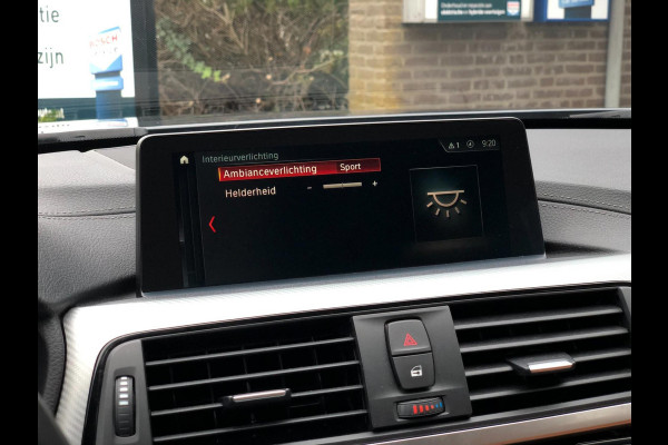BMW 3 Serie Touring 318i M Sport | Leder, Navi, Carplay, Stoelverw., Cruise, Climate, El. Achterklep | Dealeronderhouden | NAP |