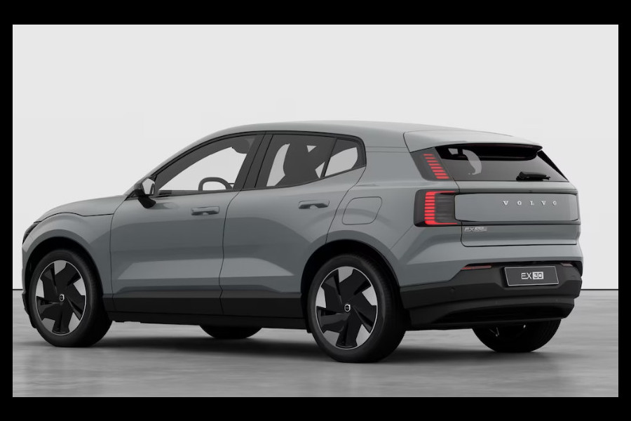 Volvo EX30 272PK Automaat Single Ext. Range Plus Europa / Elektrische stoelen met geheugen / Stoel - en stuurwielverwarming / Harman Kardon audio / Elektrische achterklep / Keyless entry / Adaptieve Cruise Control / BLIS / Dodehoek Detectie / Parkeersensoren voor en achter / Achteruitrijcamera / Warmtepomp / Google Services/ Volvo EX30 272PK Automaat Single Ext. Range Plus Europa / Elektrische stoelen met geheugen / Stoel - en stuurwielverwarming / Harman Kardon audio / Elektrische achterklep / Keyless entry / Adaptieve Cruise Control / BLIS / Dodehoek Detectie / Parkeersensoren voor en achter / Achteruitrijcamera / Warmtepomp / Google Services/