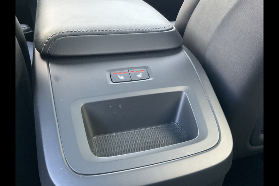 Volvo XC60 2.0 Recharge T6 AWD PHEV Pano Elek.Trekhaak HK Hud Leer 360Cam Memory VOL! Volvo XC60 2.0 Recharge T6 AWD PHEV Pano Elek.Trekhaak HK Hud Leer 360Cam Memory VOL!