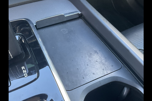 Volvo XC60 2.0 Recharge T6 AWD PHEV Pano Elek.Trekhaak HK Hud Leer 360Cam Memory VOL! Volvo XC60 2.0 Recharge T6 AWD PHEV Pano Elek.Trekhaak HK Hud Leer 360Cam Memory VOL!