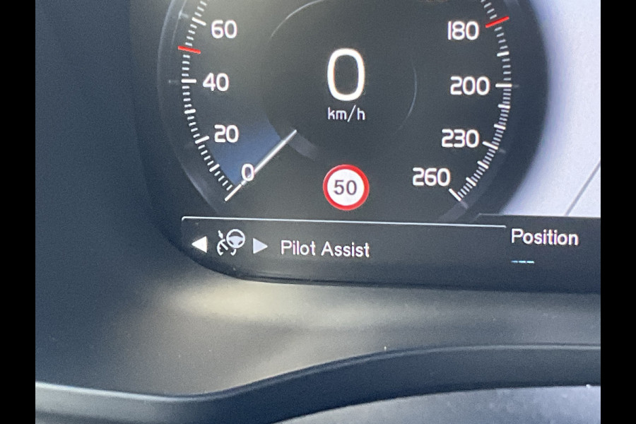 Volvo XC60 2.0 Recharge T6 AWD PHEV Pano Elek.Trekhaak HK Hud Leer 360Cam Memory VOL! Volvo XC60 2.0 Recharge T6 AWD PHEV Pano Elek.Trekhaak HK Hud Leer 360Cam Memory VOL!