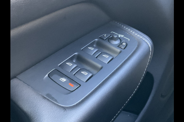 Volvo XC60 2.0 Recharge T6 AWD PHEV Pano Elek.Trekhaak HK Hud Leer 360Cam Memory VOL! Volvo XC60 2.0 Recharge T6 AWD PHEV Pano Elek.Trekhaak HK Hud Leer 360Cam Memory VOL!