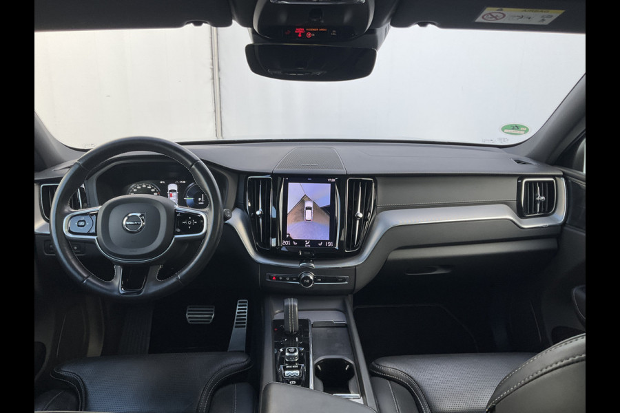 Volvo XC60 2.0 Recharge T6 AWD PHEV Pano Elek.Trekhaak HK Hud Leer 360Cam Memory VOL! Volvo XC60 2.0 Recharge T6 AWD PHEV Pano Elek.Trekhaak HK Hud Leer 360Cam Memory VOL!
