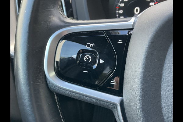 Volvo XC60 2.0 Recharge T6 AWD PHEV Pano Elek.Trekhaak HK Hud Leer 360Cam Memory VOL! Volvo XC60 2.0 Recharge T6 AWD PHEV Pano Elek.Trekhaak HK Hud Leer 360Cam Memory VOL!