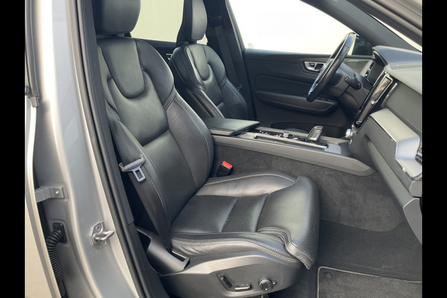 Volvo XC60 2.0 Recharge T6 AWD PHEV Pano Elek.Trekhaak HK Hud Leer 360Cam Memory VOL! Volvo XC60 2.0 Recharge T6 AWD PHEV Pano Elek.Trekhaak HK Hud Leer 360Cam Memory VOL!