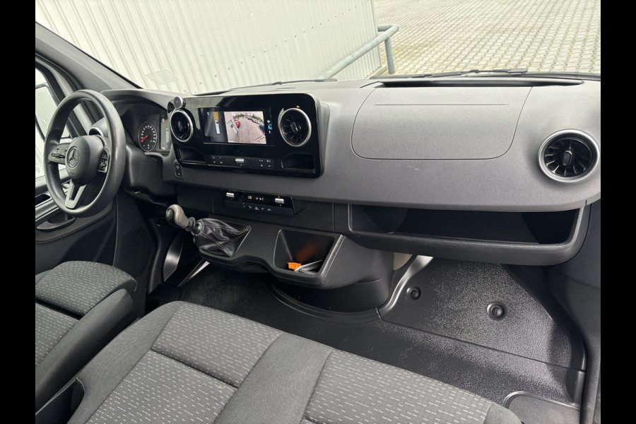 Mercedes-Benz Sprinter 214 2.2 CDI L1H2*A/C*CAM*NAVI*CARPLAY*IMPERIAAL* Mercedes-Benz Sprinter 214 2.2 CDI L1H2*A/C*CAM*NAVI*CARPLAY*IMPERIAAL*