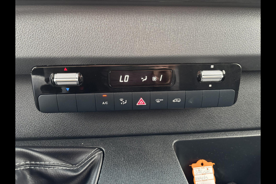 Mercedes-Benz Sprinter 214 2.2 CDI L1H2*A/C*CAM*NAVI*CARPLAY*IMPERIAAL* Mercedes-Benz Sprinter 214 2.2 CDI L1H2*A/C*CAM*NAVI*CARPLAY*IMPERIAAL*