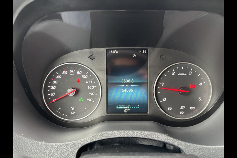 Mercedes-Benz Sprinter 214 2.2 CDI L1H2*A/C*CAM*NAVI*CARPLAY*IMPERIAAL* Mercedes-Benz Sprinter 214 2.2 CDI L1H2*A/C*CAM*NAVI*CARPLAY*IMPERIAAL*