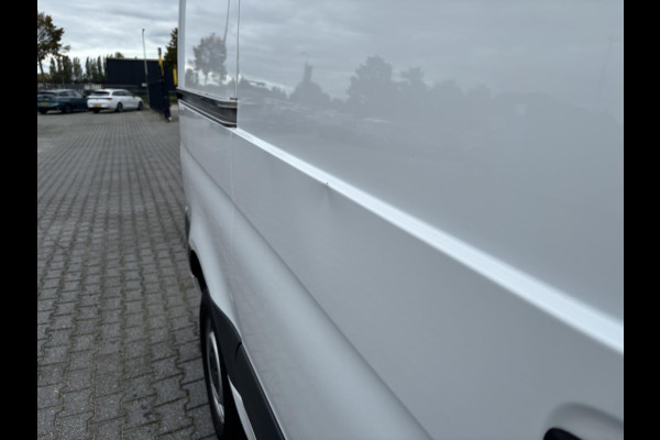 Mercedes-Benz Sprinter 214 2.2 CDI L1H2*A/C*CAM*NAVI*CARPLAY*IMPERIAAL* Mercedes-Benz Sprinter 214 2.2 CDI L1H2*A/C*CAM*NAVI*CARPLAY*IMPERIAAL*