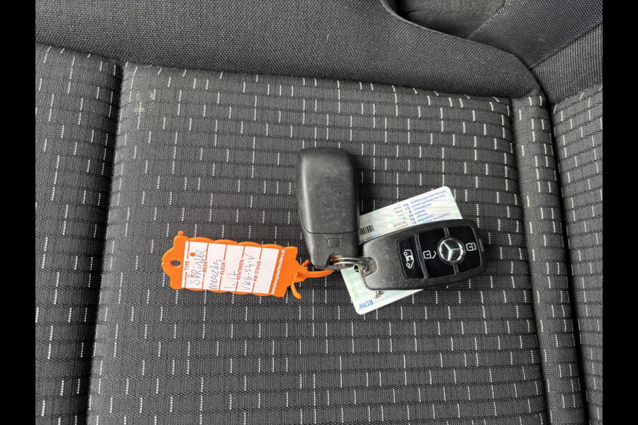 Mercedes-Benz Sprinter 214 2.2 CDI L1H2*A/C*CAM*NAVI*CARPLAY*IMPERIAAL* Mercedes-Benz Sprinter 214 2.2 CDI L1H2*A/C*CAM*NAVI*CARPLAY*IMPERIAAL*