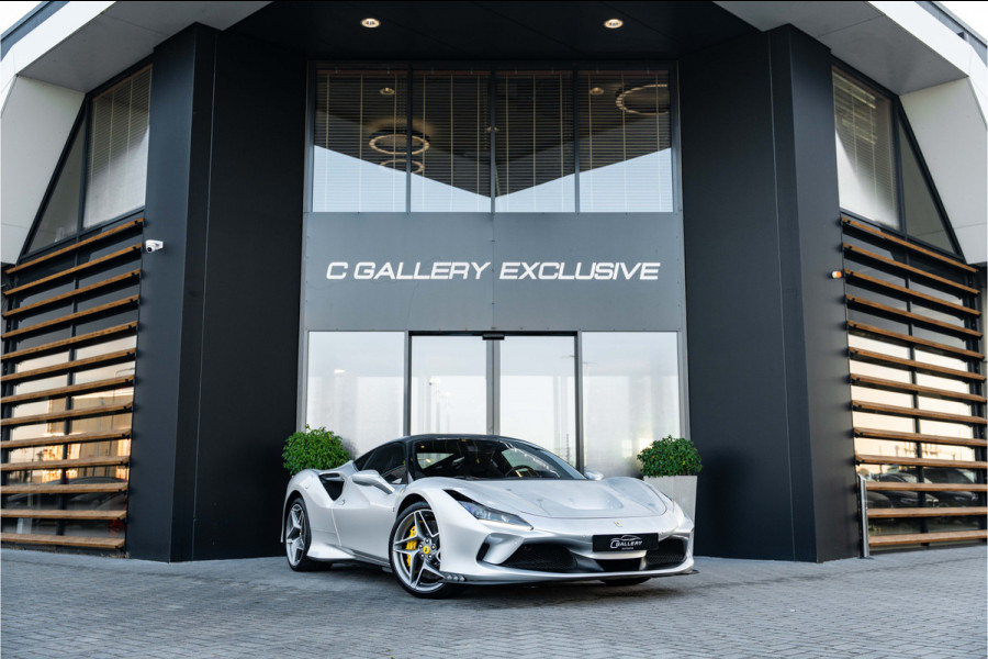 Ferrari F8 Tributo 3.9 V8 HELE - Argento Nurburgring | Passenger Display | Racing Seats | Lift Ferrari F8 Tributo 3.9 V8 HELE - Argento Nurburgring | Passenger Display | Racing Seats | Lift