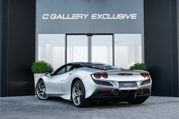 Ferrari F8 Tributo 3.9 V8 HELE - Argento Nurburgring | Passenger Display | Racing Seats | Lift Ferrari F8 Tributo 3.9 V8 HELE - Argento Nurburgring | Passenger Display | Racing Seats | Lift