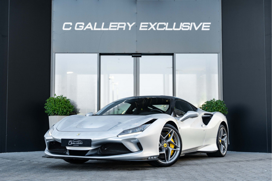 Ferrari F8 Tributo 3.9 V8 HELE - Argento Nurburgring | Passenger Display | Racing Seats | Lift Ferrari F8 Tributo 3.9 V8 HELE - Argento Nurburgring | Passenger Display | Racing Seats | Lift