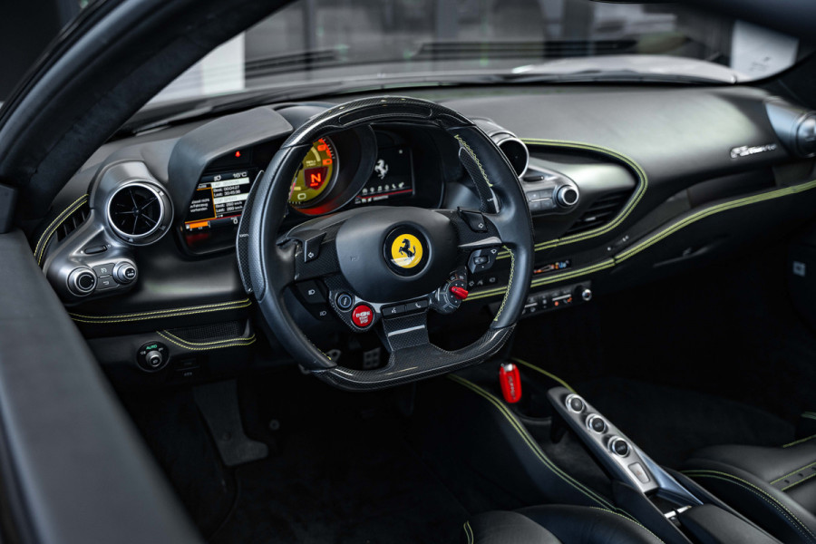 Ferrari F8 Tributo 3.9 V8 HELE - Argento Nurburgring | Passenger Display | Racing Seats | Lift Ferrari F8 Tributo 3.9 V8 HELE - Argento Nurburgring | Passenger Display | Racing Seats | Lift