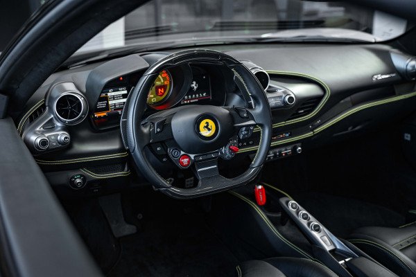 Ferrari F8 Tributo 3.9 V8 HELE - Argento Nurburgring | Passenger Display | Racing Seats | Lift Ferrari F8 Tributo 3.9 V8 HELE - Argento Nurburgring | Passenger Display | Racing Seats | Lift