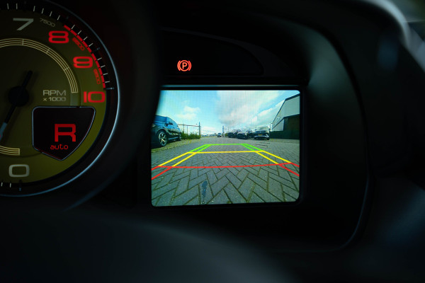 Ferrari F8 Tributo 3.9 V8 HELE - Argento Nurburgring | Passenger Display | Racing Seats | Lift Ferrari F8 Tributo 3.9 V8 HELE - Argento Nurburgring | Passenger Display | Racing Seats | Lift