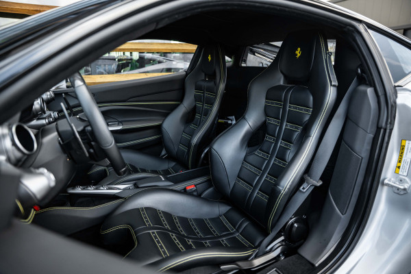 Ferrari F8 Tributo 3.9 V8 HELE - Argento Nurburgring | Passenger Display | Racing Seats | Lift Ferrari F8 Tributo 3.9 V8 HELE - Argento Nurburgring | Passenger Display | Racing Seats | Lift