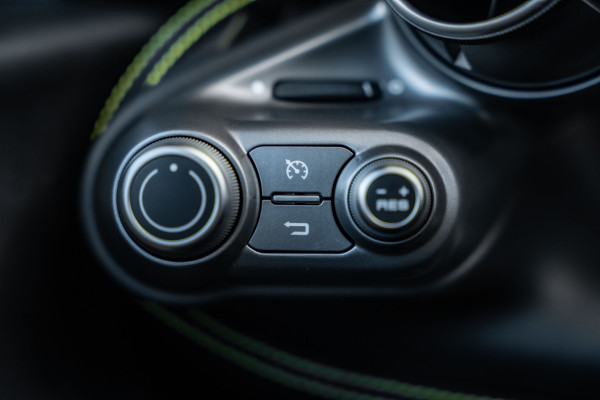 Ferrari F8 Tributo 3.9 V8 HELE - Argento Nurburgring | Passenger Display | Racing Seats | Lift Ferrari F8 Tributo 3.9 V8 HELE - Argento Nurburgring | Passenger Display | Racing Seats | Lift