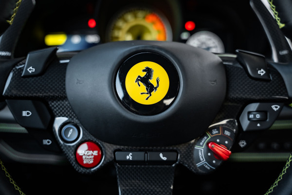 Ferrari F8 Tributo 3.9 V8 HELE - Argento Nurburgring | Passenger Display | Racing Seats | Lift Ferrari F8 Tributo 3.9 V8 HELE - Argento Nurburgring | Passenger Display | Racing Seats | Lift