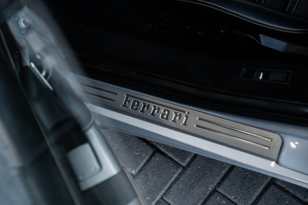 Ferrari F8 Tributo 3.9 V8 HELE - Argento Nurburgring | Passenger Display | Racing Seats | Lift Ferrari F8 Tributo 3.9 V8 HELE - Argento Nurburgring | Passenger Display | Racing Seats | Lift