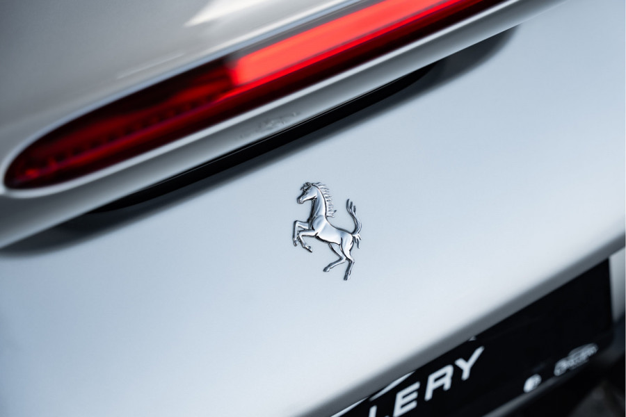 Ferrari F8 Tributo 3.9 V8 HELE - Argento Nurburgring | Passenger Display | Racing Seats | Lift Ferrari F8 Tributo 3.9 V8 HELE - Argento Nurburgring | Passenger Display | Racing Seats | Lift