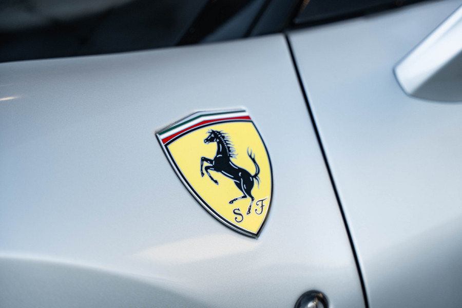 Ferrari F8 Tributo 3.9 V8 HELE - Argento Nurburgring | Passenger Display | Racing Seats | Lift Ferrari F8 Tributo 3.9 V8 HELE - Argento Nurburgring | Passenger Display | Racing Seats | Lift