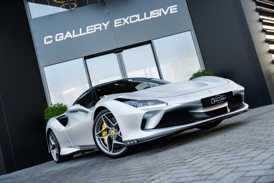 Ferrari F8 Tributo 3.9 V8 HELE - Argento Nurburgring | Passenger Display | Racing Seats | Lift Ferrari F8 Tributo 3.9 V8 HELE - Argento Nurburgring | Passenger Display | Racing Seats | Lift