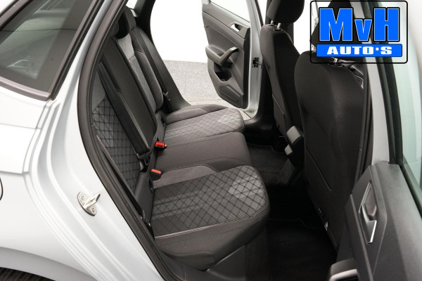 Volkswagen Polo 1.0 TSI R-Line|DSG|ACC|CAMERA|STOELVERW|NAP Volkswagen Polo 1.0 TSI R-Line|DSG|ACC|CAMERA|STOELVERW|NAP