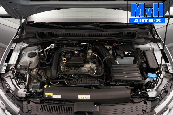 Volkswagen Polo 1.0 TSI R-Line|DSG|ACC|CAMERA|STOELVERW|NAP Volkswagen Polo 1.0 TSI R-Line|DSG|ACC|CAMERA|STOELVERW|NAP