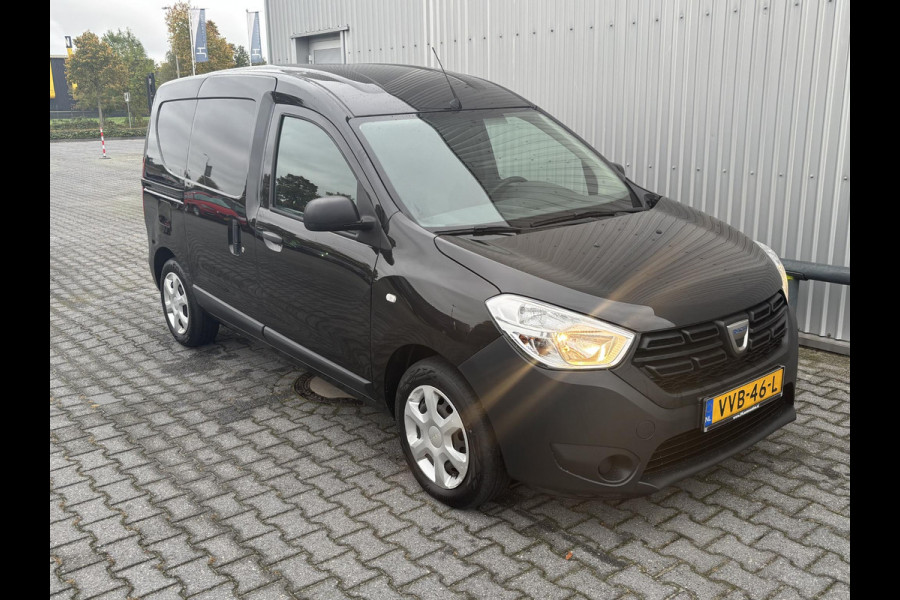 Dacia Dokker 1.5 Blue dCi 75 Essential Dacia Dokker 1.5 Blue dCi 75 Essential