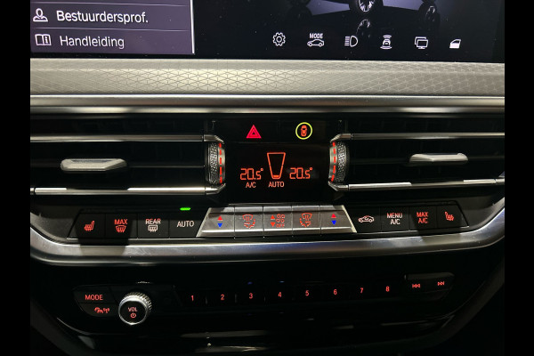 BMW iX3 High Executive 80 kWh | Panoramadak | Lederen bekleding | HUD |  21 inch Velgen | Sportstoelen | M - Sport | SoH (batterijcheck) 96,9 % score!