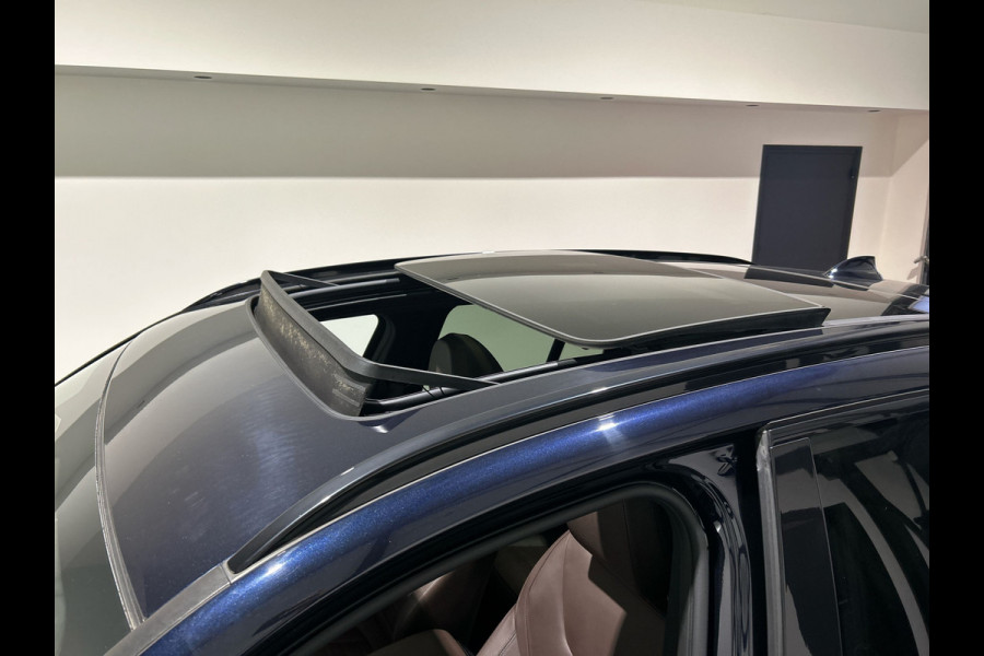 BMW iX3 High Executive 80 kWh | Panoramadak | Lederen bekleding | HUD |  21 inch Velgen | Sportstoelen | M - Sport | SoH (batterijcheck) 96,9 % score!