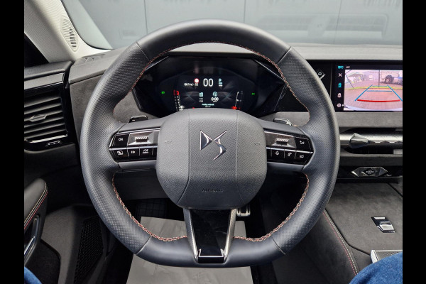 DS DS 4 1.5 HDI Aut.130PK Performance Line/Laquer Grey! DS DS 4 1.5 HDI Aut.130PK Performance Line/Laquer Grey!