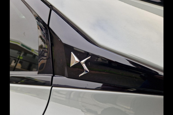 DS DS 4 1.5 HDI Aut.130PK Performance Line/Laquer Grey! DS DS 4 1.5 HDI Aut.130PK Performance Line/Laquer Grey!