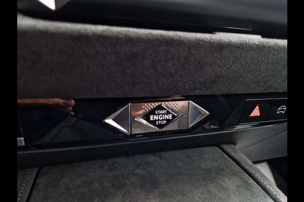 DS DS 4 1.5 HDI Aut.130PK Performance Line/Laquer Grey! DS DS 4 1.5 HDI Aut.130PK Performance Line/Laquer Grey!