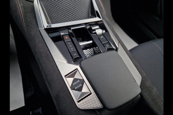 DS DS 4 1.5 HDI Aut.130PK Performance Line/Laquer Grey! DS DS 4 1.5 HDI Aut.130PK Performance Line/Laquer Grey!