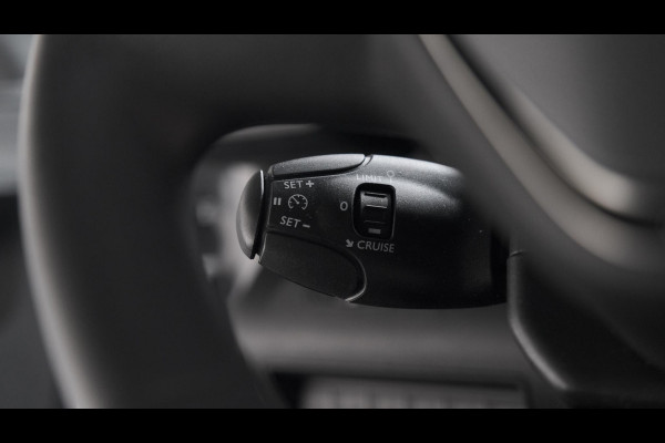 Peugeot Partner 1.5 BlueHDi 100 S&S L1 | Trekhaak | Camera | Apple Carplay | Vloerplaat | Parkeersensoren Peugeot Partner 1.5 BlueHDi 100 S&S L1 | Trekhaak | Camera | Apple Carplay | Vloerplaat | Parkeersensoren