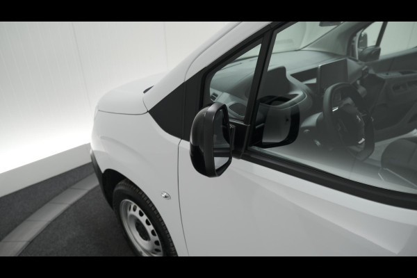 Peugeot Partner 1.5 BlueHDi 100 S&S L1 | Trekhaak | Camera | Apple Carplay | Vloerplaat | Parkeersensoren Peugeot Partner 1.5 BlueHDi 100 S&S L1 | Trekhaak | Camera | Apple Carplay | Vloerplaat | Parkeersensoren