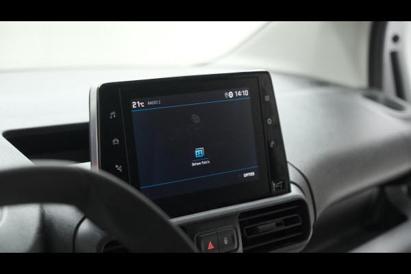 Peugeot Partner 1.5 BlueHDi 100 S&S L1 | Trekhaak | Camera | Apple Carplay | Vloerplaat | Parkeersensoren Peugeot Partner 1.5 BlueHDi 100 S&S L1 | Trekhaak | Camera | Apple Carplay | Vloerplaat | Parkeersensoren