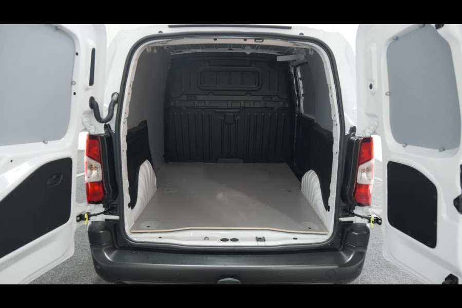 Peugeot Partner 1.5 BlueHDi 100 S&S L1 | Trekhaak | Camera | Apple Carplay | Vloerplaat | Parkeersensoren Peugeot Partner 1.5 BlueHDi 100 S&S L1 | Trekhaak | Camera | Apple Carplay | Vloerplaat | Parkeersensoren