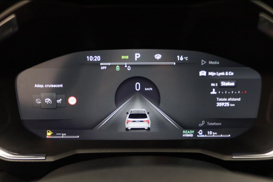 Lynk & Co 01 1.5 Plug-in Hybrid Automaat Two-Tone, Panoramadak, ACC, Keyless, Navigatie, PDC, LED, 20'' Lynk & Co 01 1.5 Plug-in Hybrid Automaat Two-Tone, Panoramadak, ACC, Keyless, Navigatie, PDC, LED, 20''