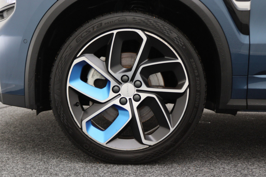 Lynk & Co 01 1.5 Plug-in Hybrid Automaat Two-Tone, Panoramadak, ACC, Keyless, Navigatie, PDC, LED, 20'' Lynk & Co 01 1.5 Plug-in Hybrid Automaat Two-Tone, Panoramadak, ACC, Keyless, Navigatie, PDC, LED, 20''