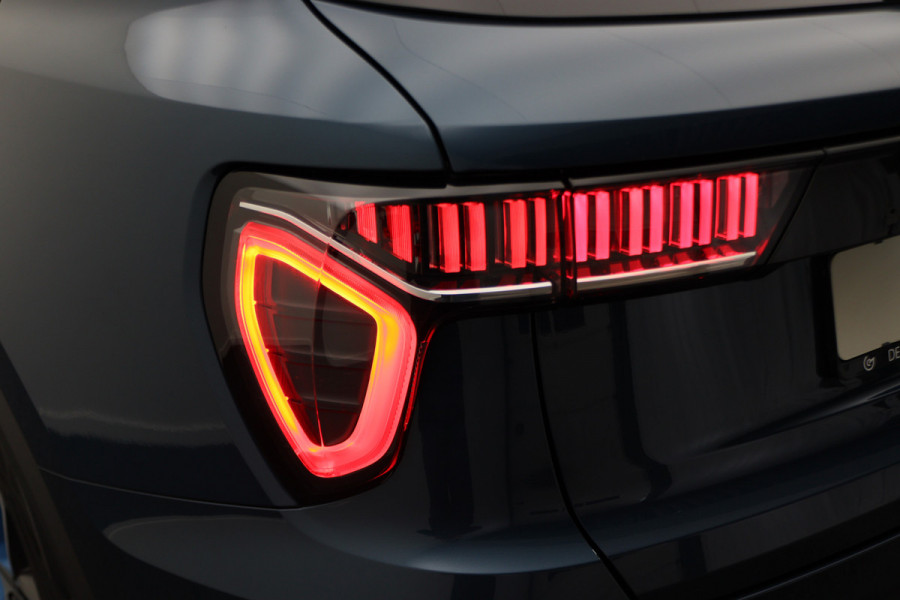 Lynk & Co 01 1.5 Plug-in Hybrid Automaat Two-Tone, Panoramadak, ACC, Keyless, Navigatie, PDC, LED, 20'' Lynk & Co 01 1.5 Plug-in Hybrid Automaat Two-Tone, Panoramadak, ACC, Keyless, Navigatie, PDC, LED, 20''