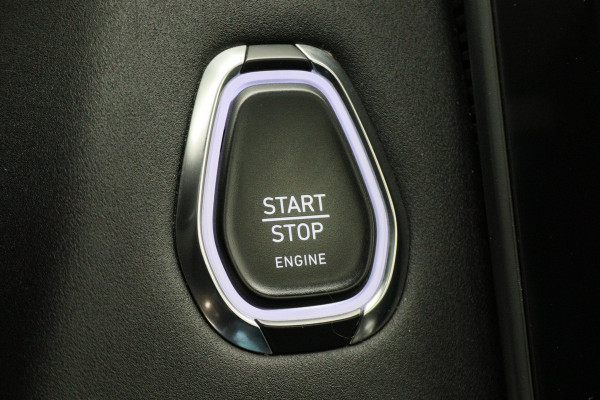 Lynk & Co 01 1.5 Plug-in Hybrid Automaat Two-Tone, Panoramadak, ACC, Keyless, Navigatie, PDC, LED, 20'' Lynk & Co 01 1.5 Plug-in Hybrid Automaat Two-Tone, Panoramadak, ACC, Keyless, Navigatie, PDC, LED, 20''