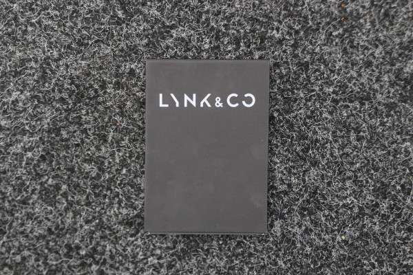 Lynk & Co 01 1.5 Plug-in Hybrid Automaat Two-Tone, Panoramadak, ACC, Keyless, Navigatie, PDC, LED, 20'' Lynk & Co 01 1.5 Plug-in Hybrid Automaat Two-Tone, Panoramadak, ACC, Keyless, Navigatie, PDC, LED, 20''