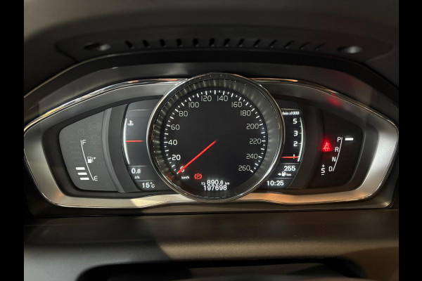 Volvo XC60 D4 Aut. Summum Leder Stoelverwarming Trekhaak Parkeercamera 190pk