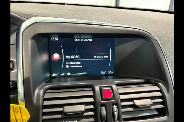 Volvo XC60 D4 Aut. Summum Leder Stoelverwarming Trekhaak Parkeercamera 190pk