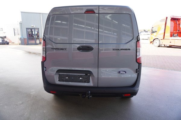 Ford Transit Courier 1.0 EcoBoost 125PK Trend Benzine Automaat NR.V200 | Airco | Cruise | Trekhaak | Apple CP- Android auto